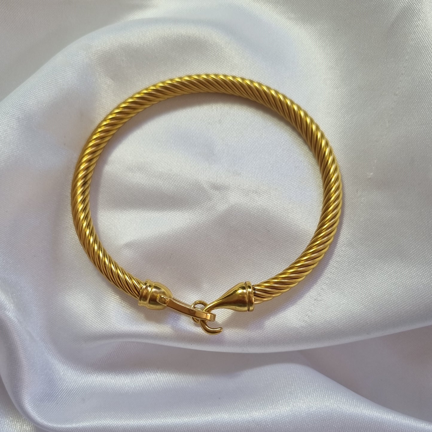 COIN BANGLE - GOLD