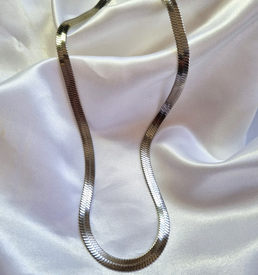 HERRINGBONE CHAIN - SILVER