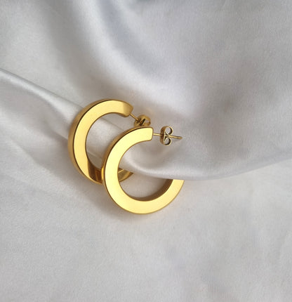 LUNA HOOPS